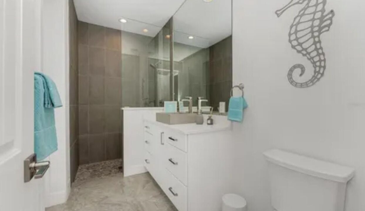 Photo of Bathroom in White Marsh