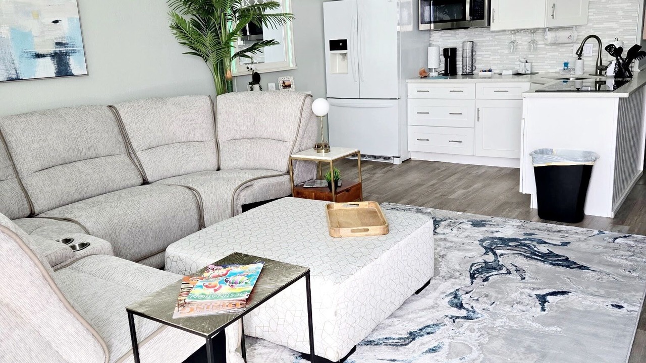 Photo of Livingroom in Daytona Beach