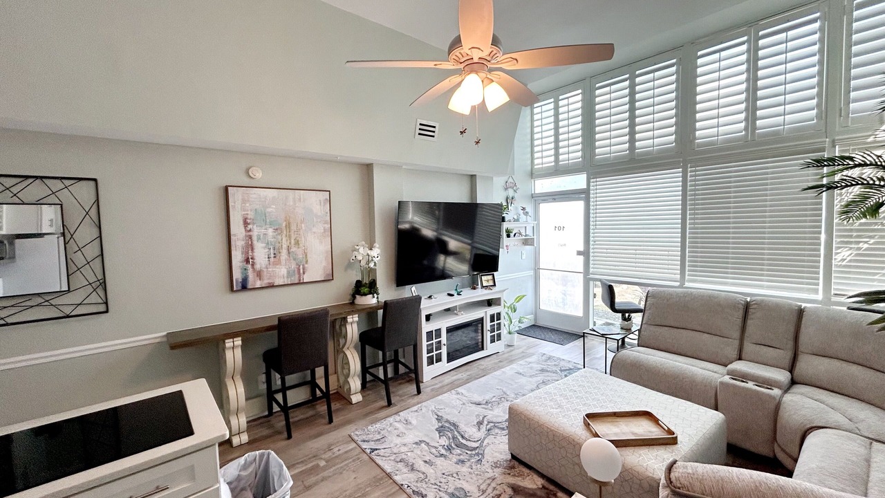 Photo of Livingroom in Daytona Beach