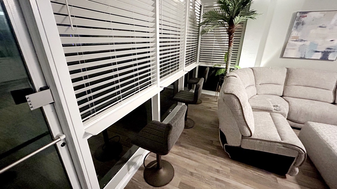 Photo of Livingroom in Daytona Beach