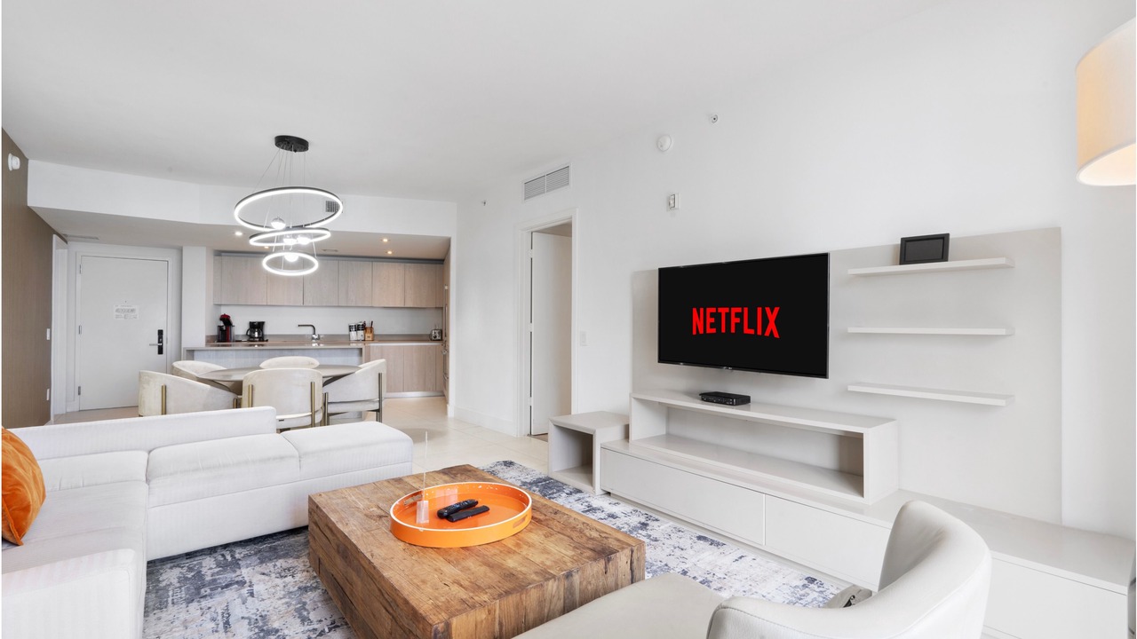Photo of Livingroom in Hollywood South Central Beach