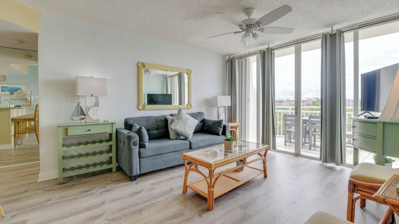 Photo of Livingroom in Key West