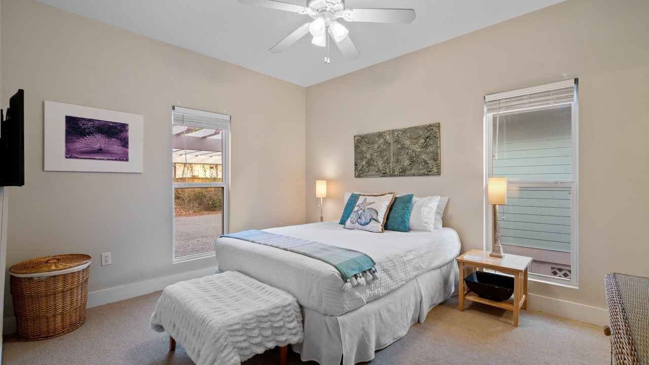 Photo of Bedroom in Seacrest