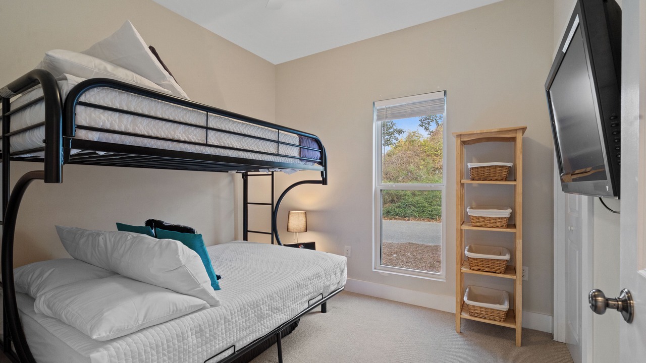 Photo of Bedroom in Seacrest
