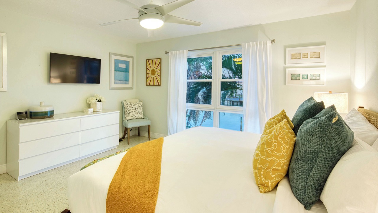 Photo of Bedroom in Bay Esplanade
