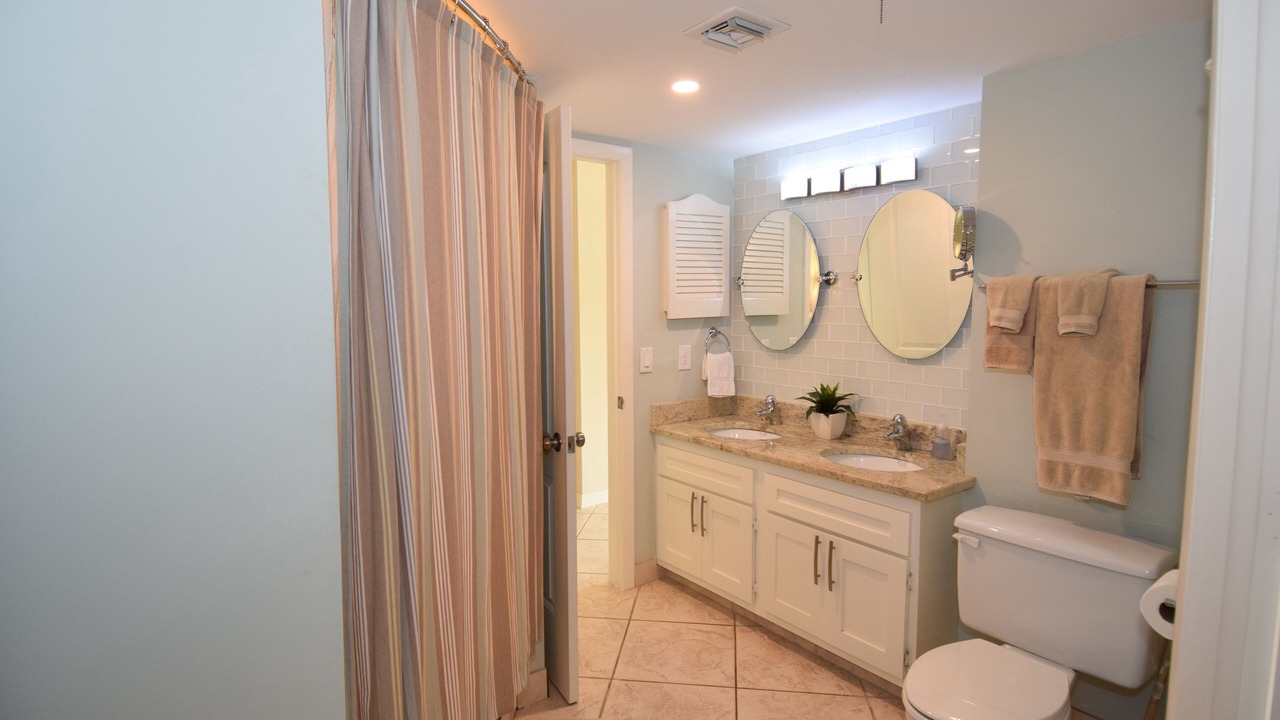 Photo of Bathroom in Marco Island