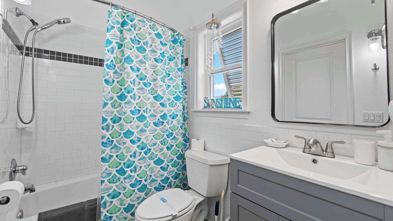 Photo of Bathroom in Marineland Acres