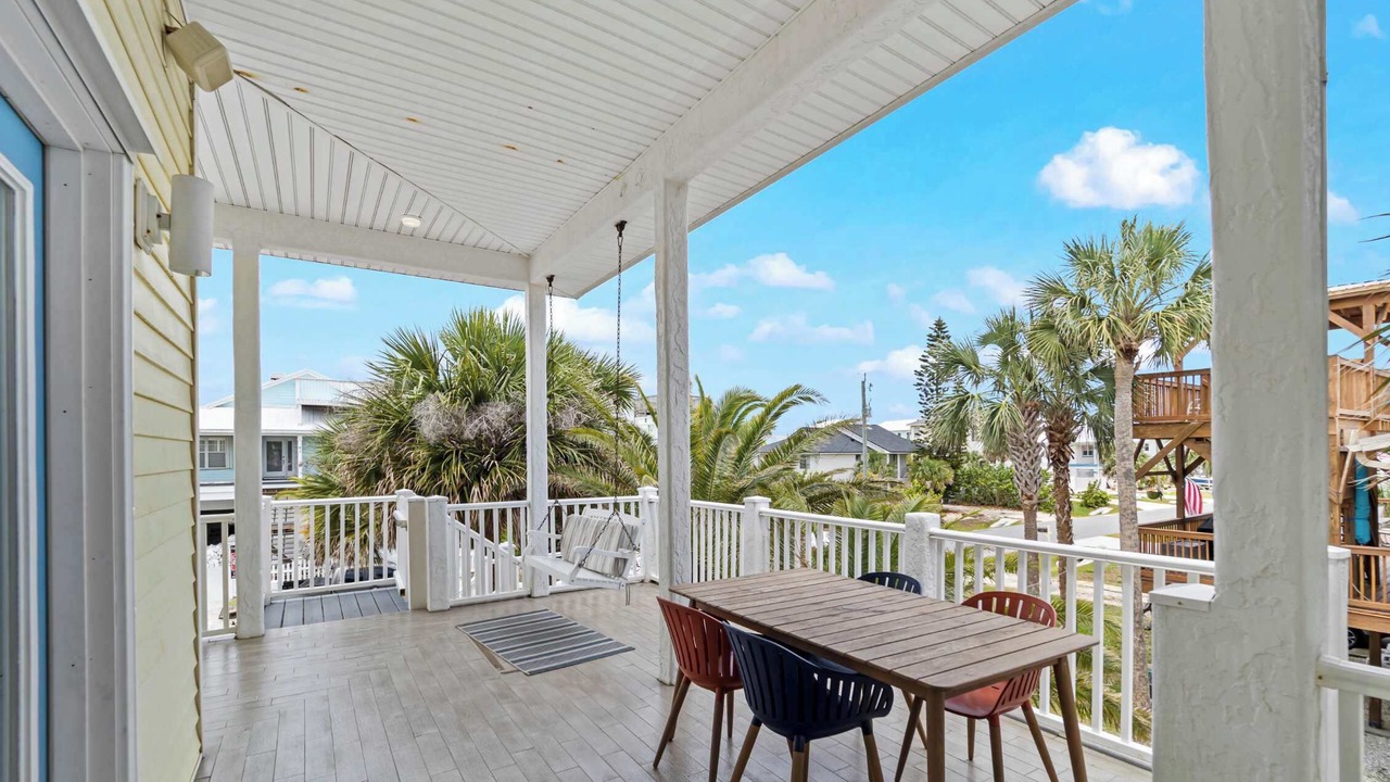 Photo of Patio Balcony in Marineland Acres