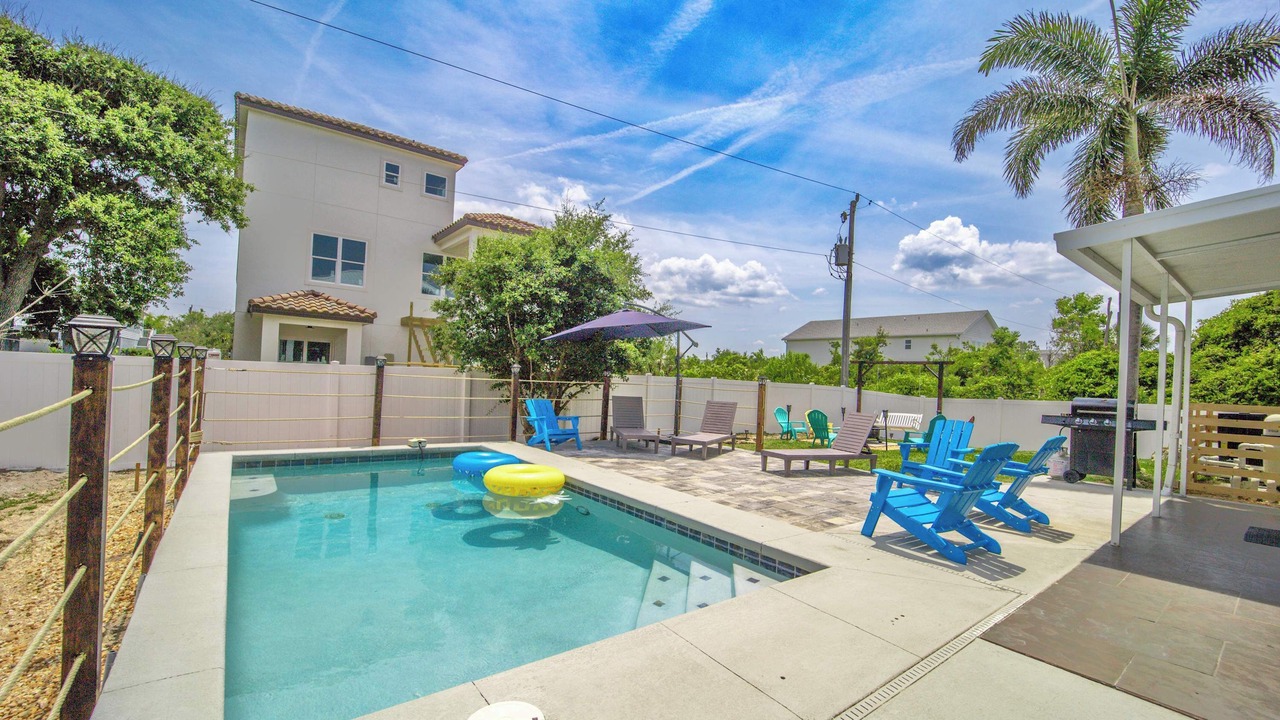 Photo of Outdoor in Marineland Acres