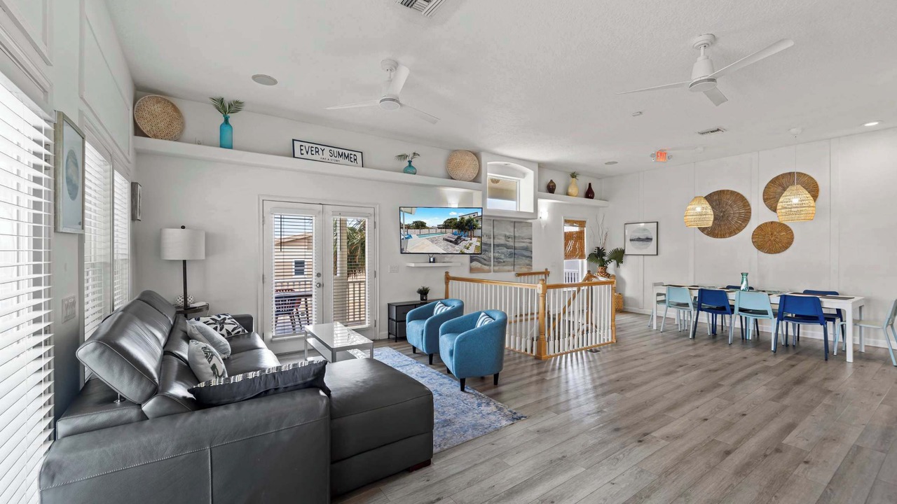 Photo of Patio Balcony in Marineland Acres