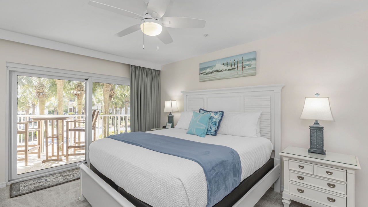 Photo of Bedroom in Miramar Beach