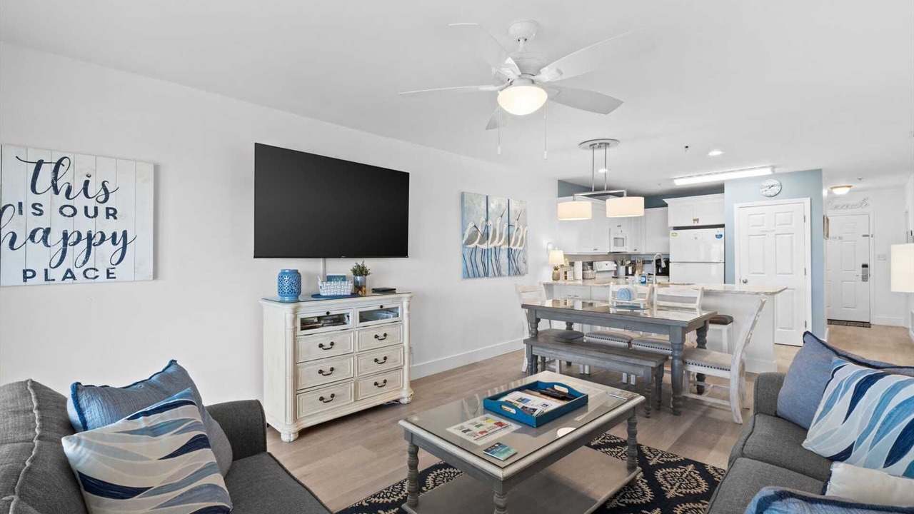 Photo of Livingroom in Miramar Beach
