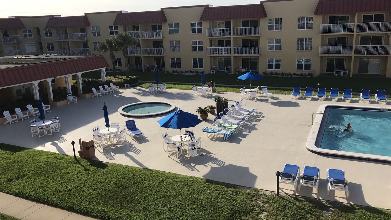 Photo of Patio Balcony in Point East
