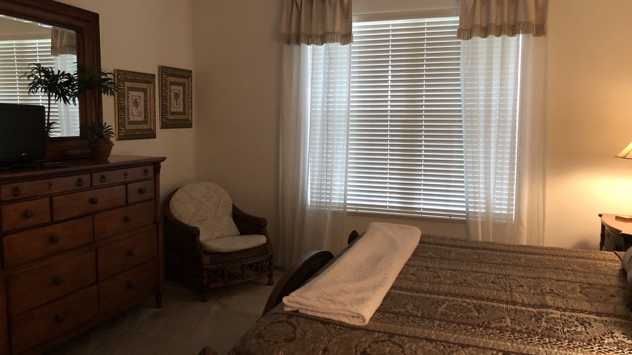 Photo of Bedroom in Glenbrook