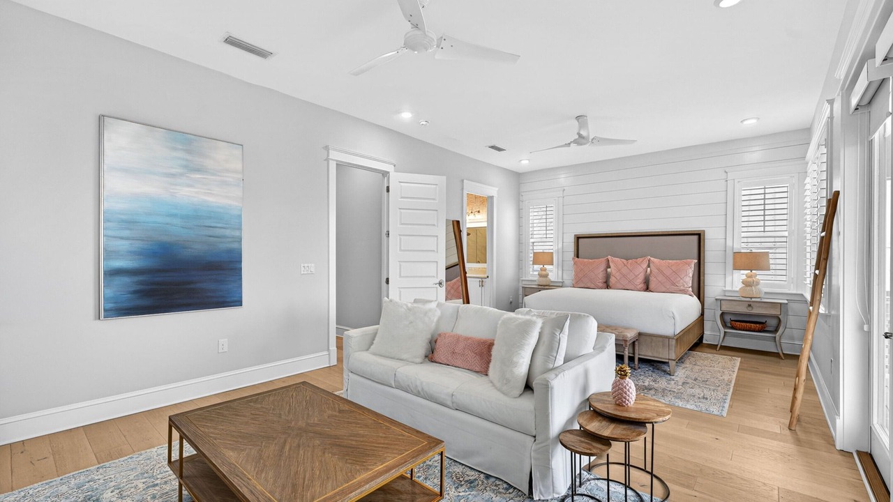 Photo of Bedroom in Santa Rosa Beach