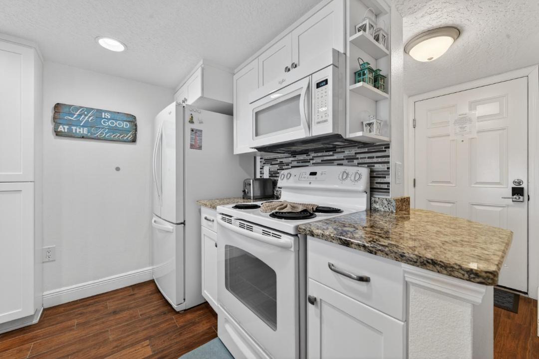 Photo of Kitchen in Ponce Inlet