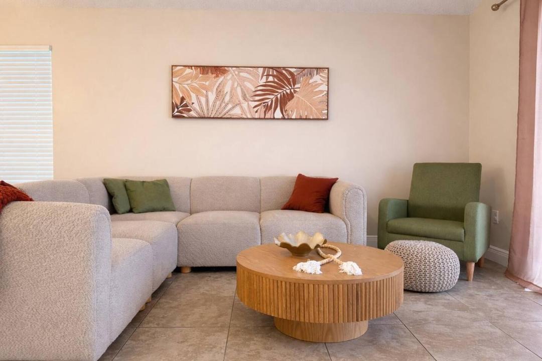 Photo of Livingroom in Chatham Park