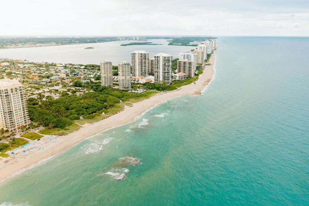 Photo of Others in Palm Beach Shores