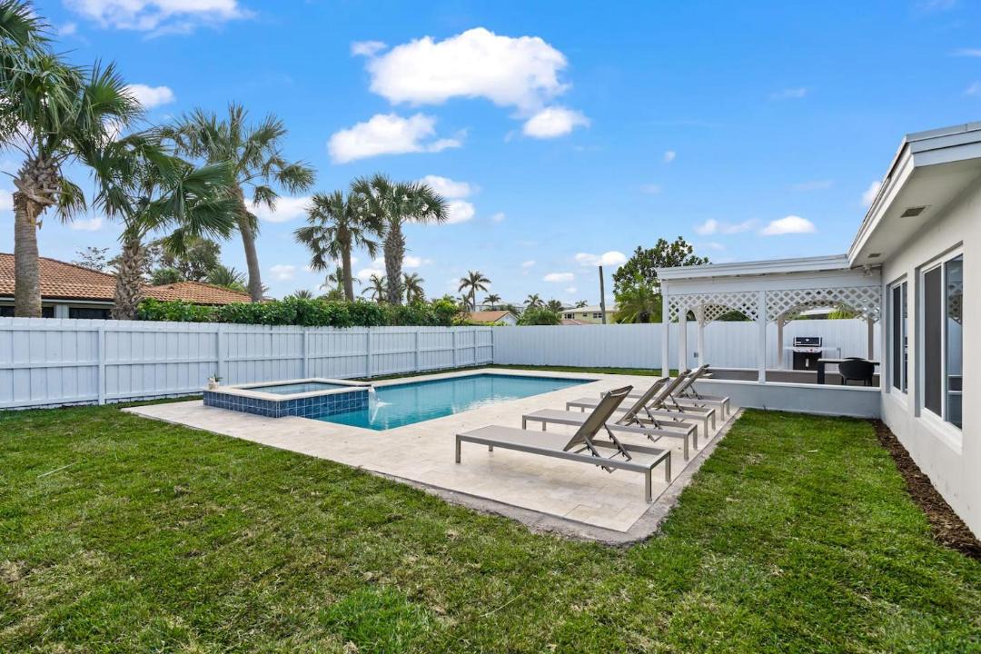 Photo of Others in Singer Island