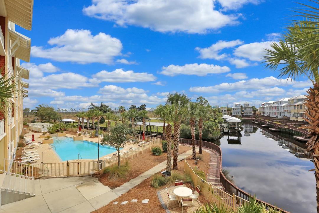 Photo of Patio Balcony in Waterside Village