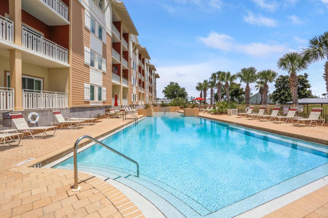 Photo of Patio Balcony in Waterside Village