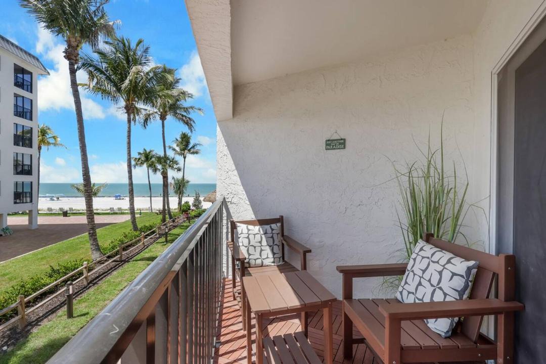 Photo of Others in Mid Island