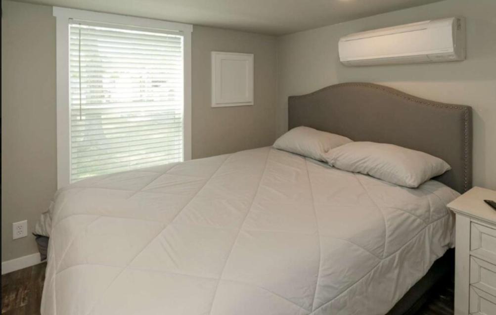 Photo of Bedroom in Northside