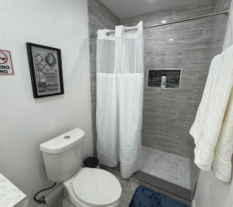 Photo of Bathroom in Egypt Lake-Leto