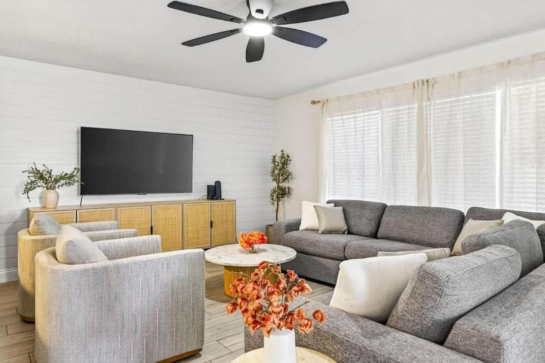 Photo of Livingroom in Bay Esplanade