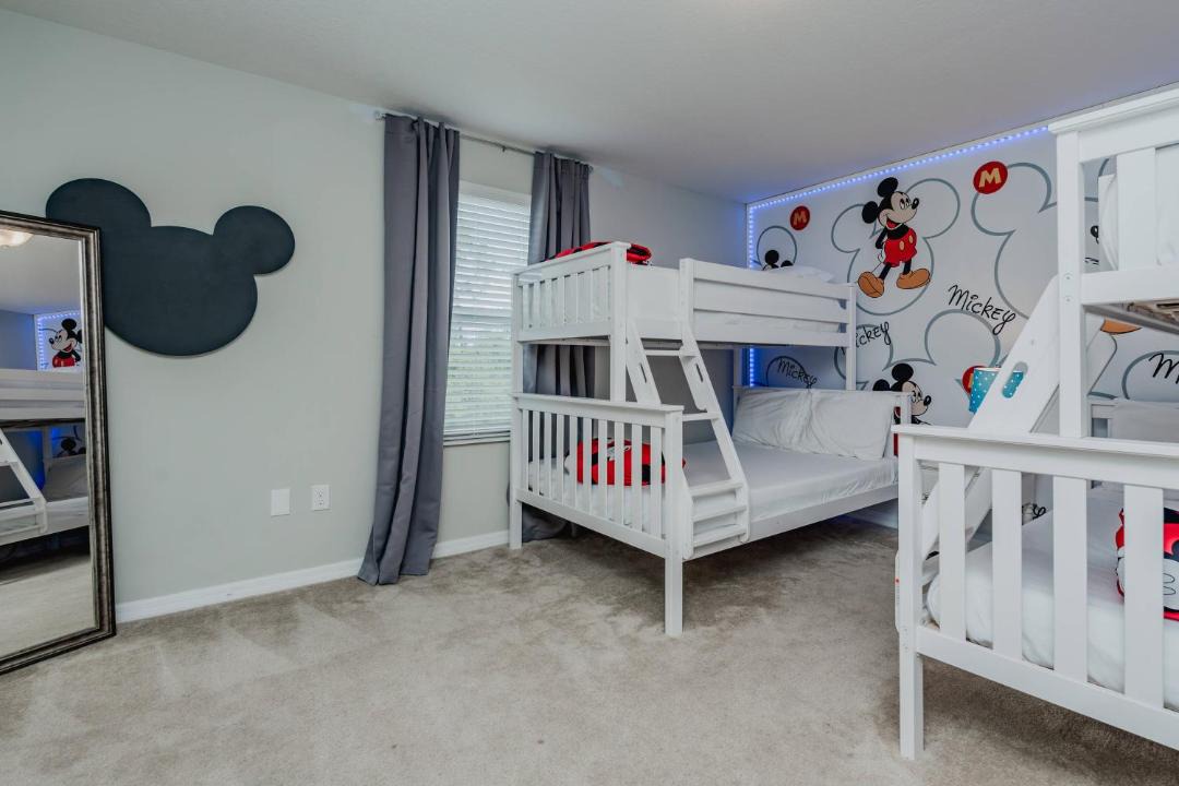 Photo of Bedroom in Veranda Palms