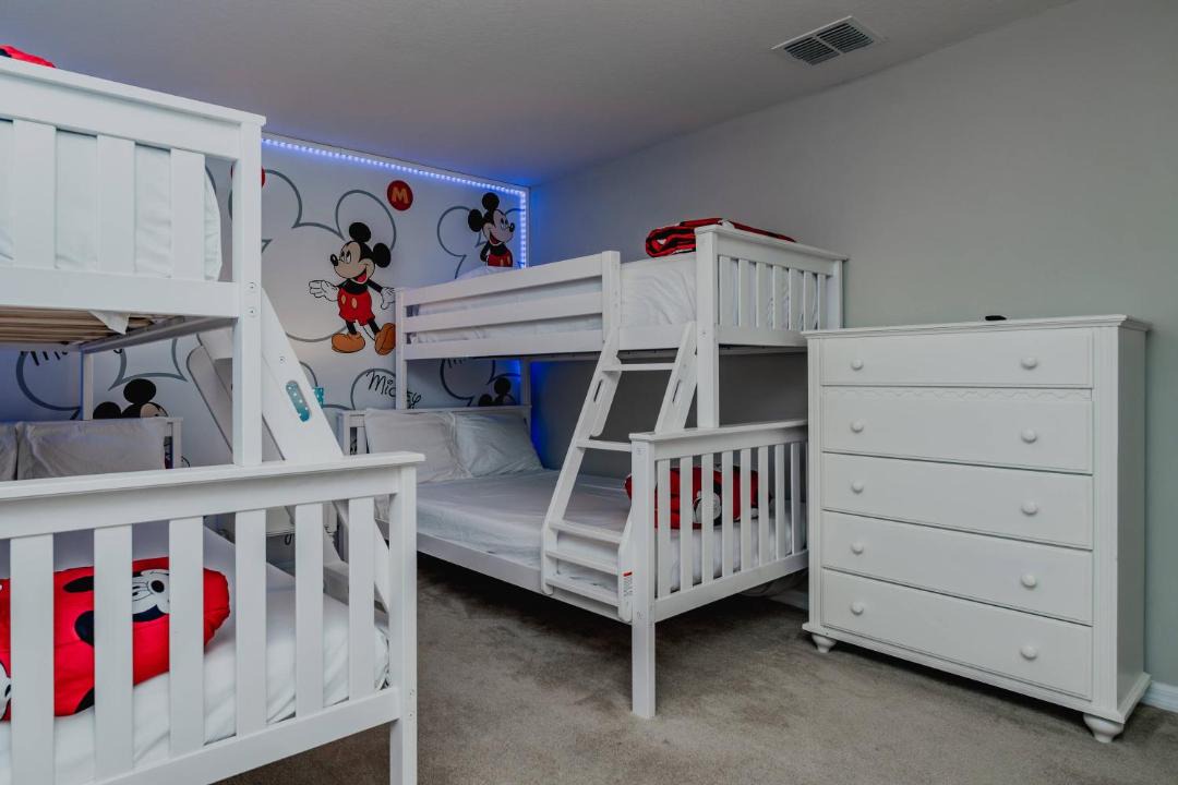 Photo of Bedroom in Veranda Palms