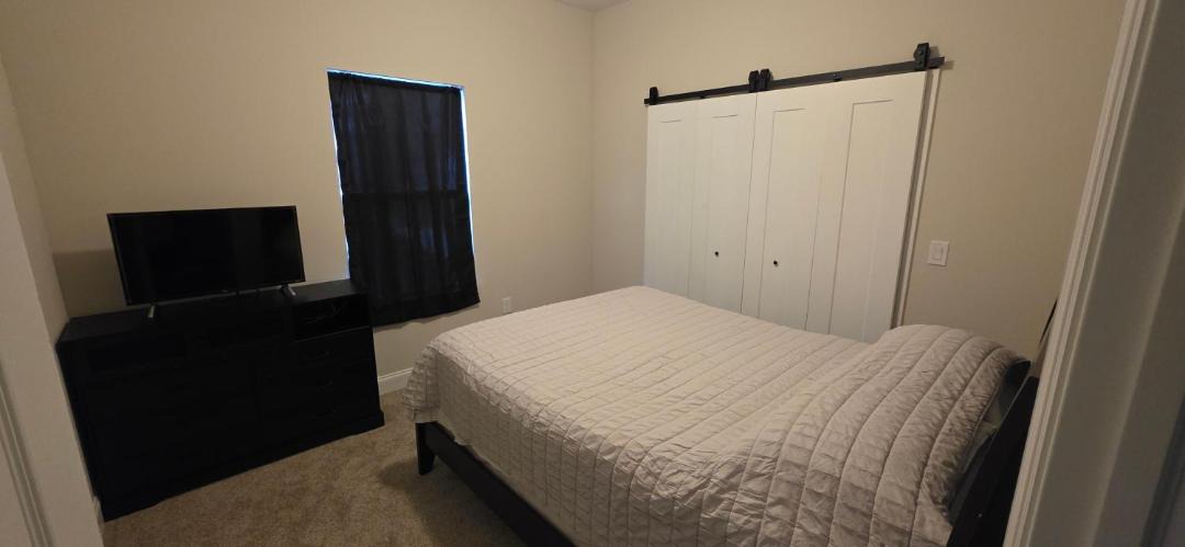 Photo of Bedroom in Holden-Paramore