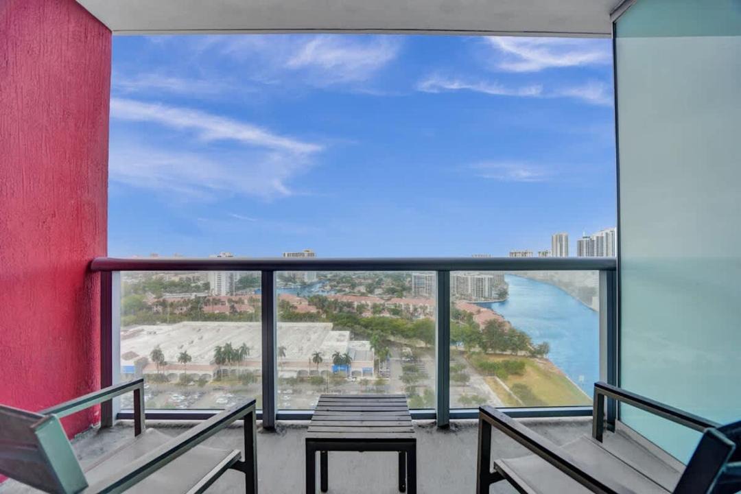 Photo of Patio Balcony in Hallandale Beach