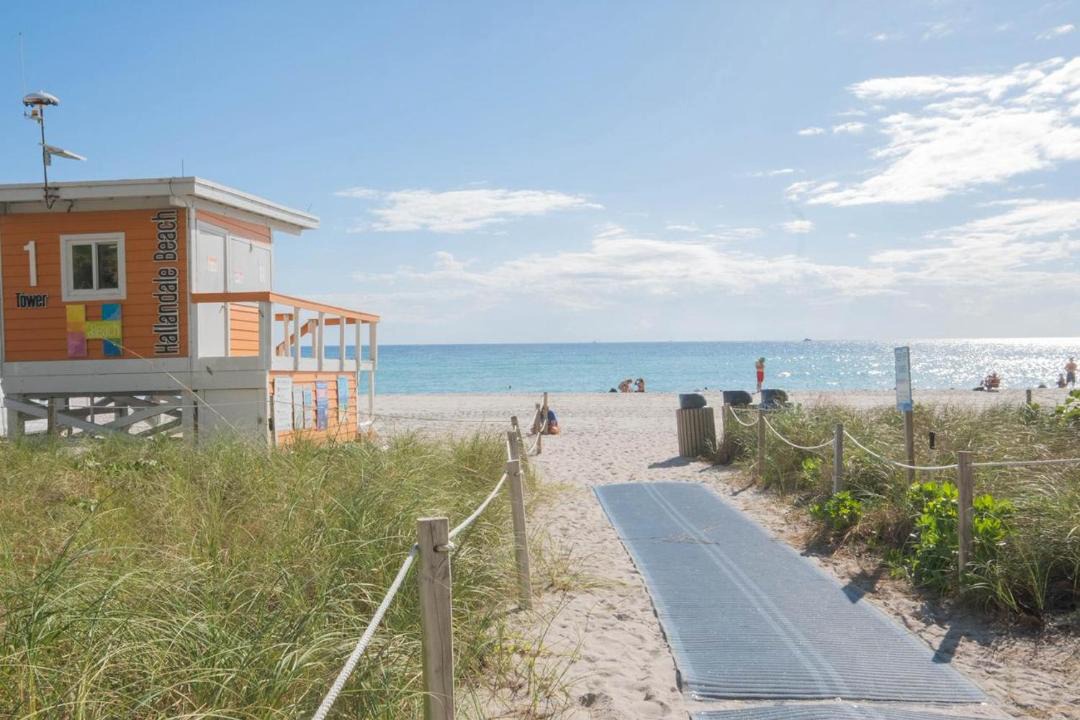 Photo of Others in Hallandale Beach
