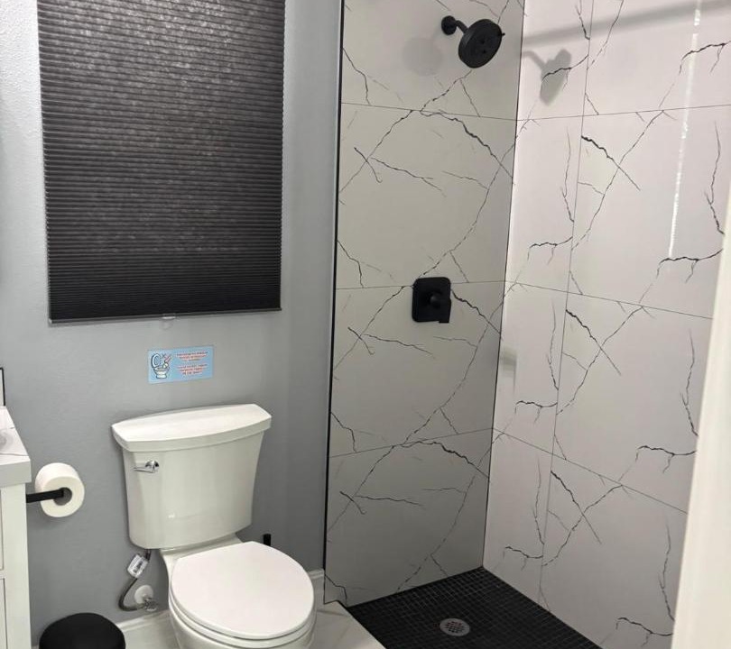 Photo of Bathroom in Winter Garden