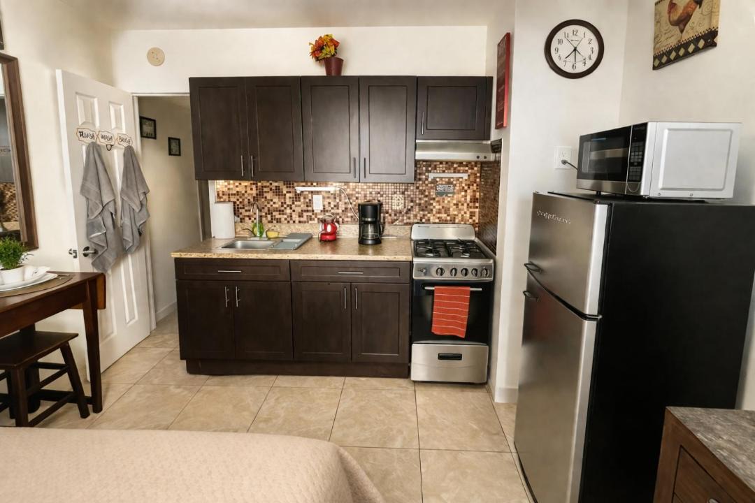 Photo of Kitchen in Hollywood South Central Beach