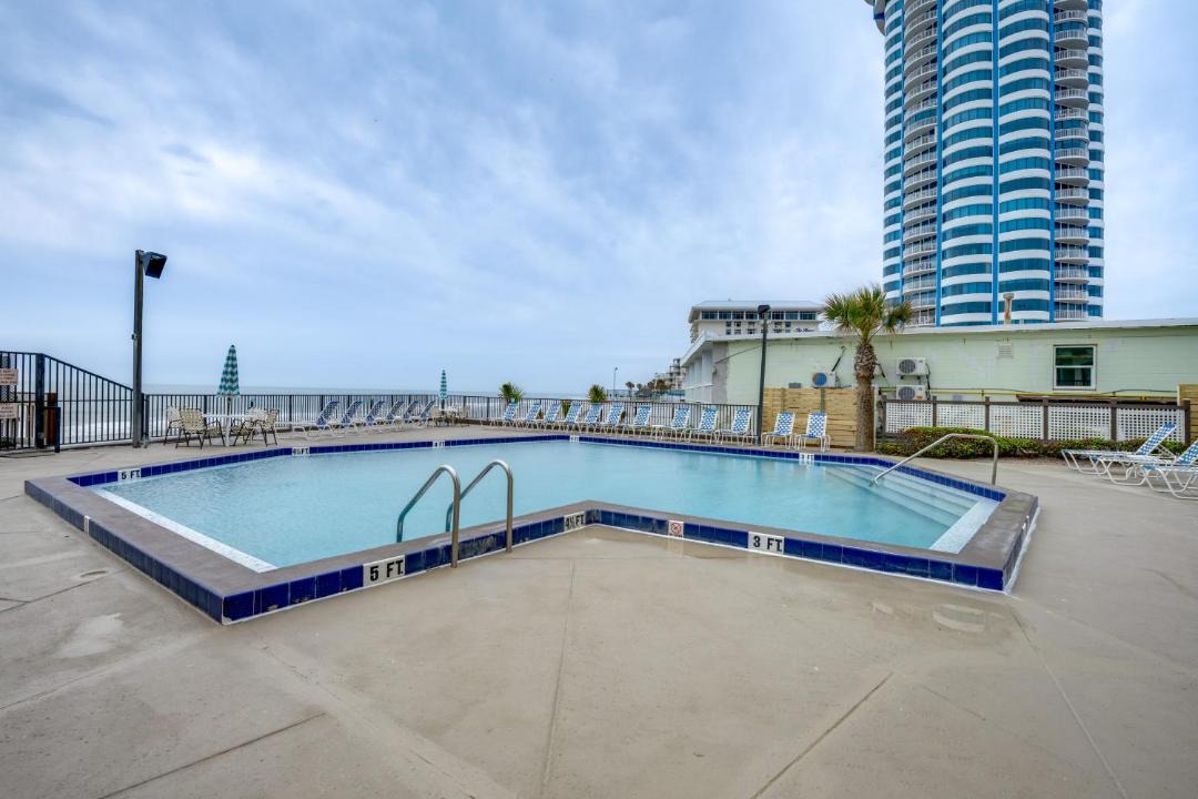 Photo of Others in Daytona Beach Shores