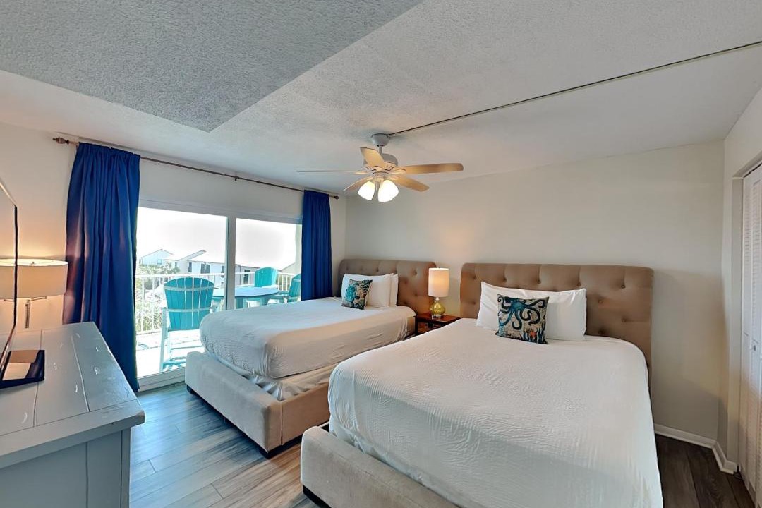 Photo of Bedroom in Biltmore Beach