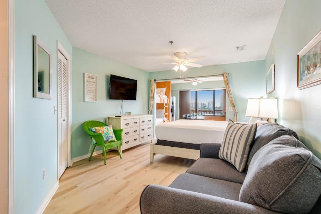Photo of Bedroom in Gulf Lagoon Beach