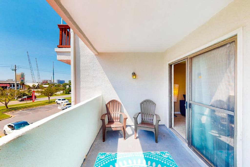 Photo of Patio Balcony in Gulf Lagoon Beach