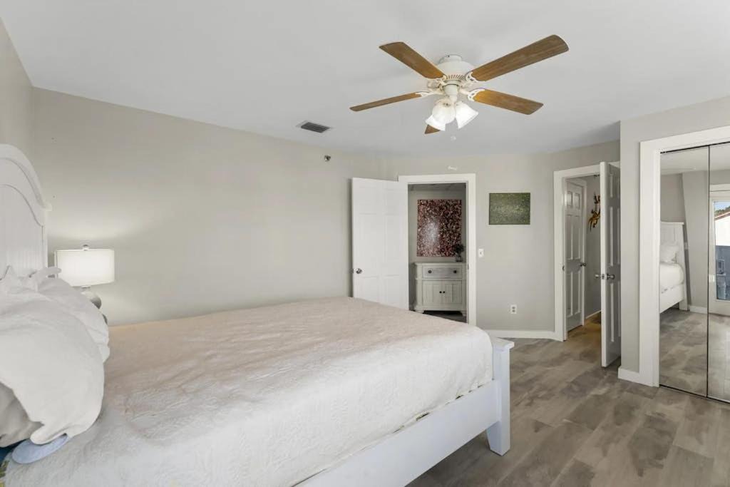 Photo of Bedroom in Gulf Lagoon Beach