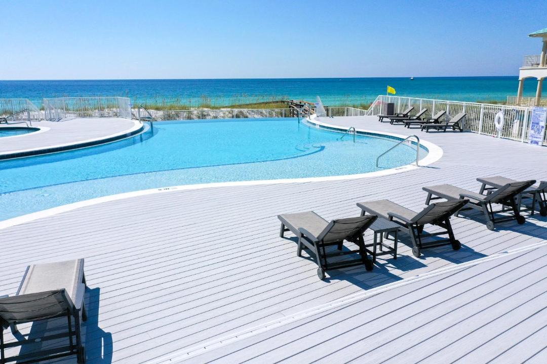 Photo of Patio Balcony in Holiday Isle