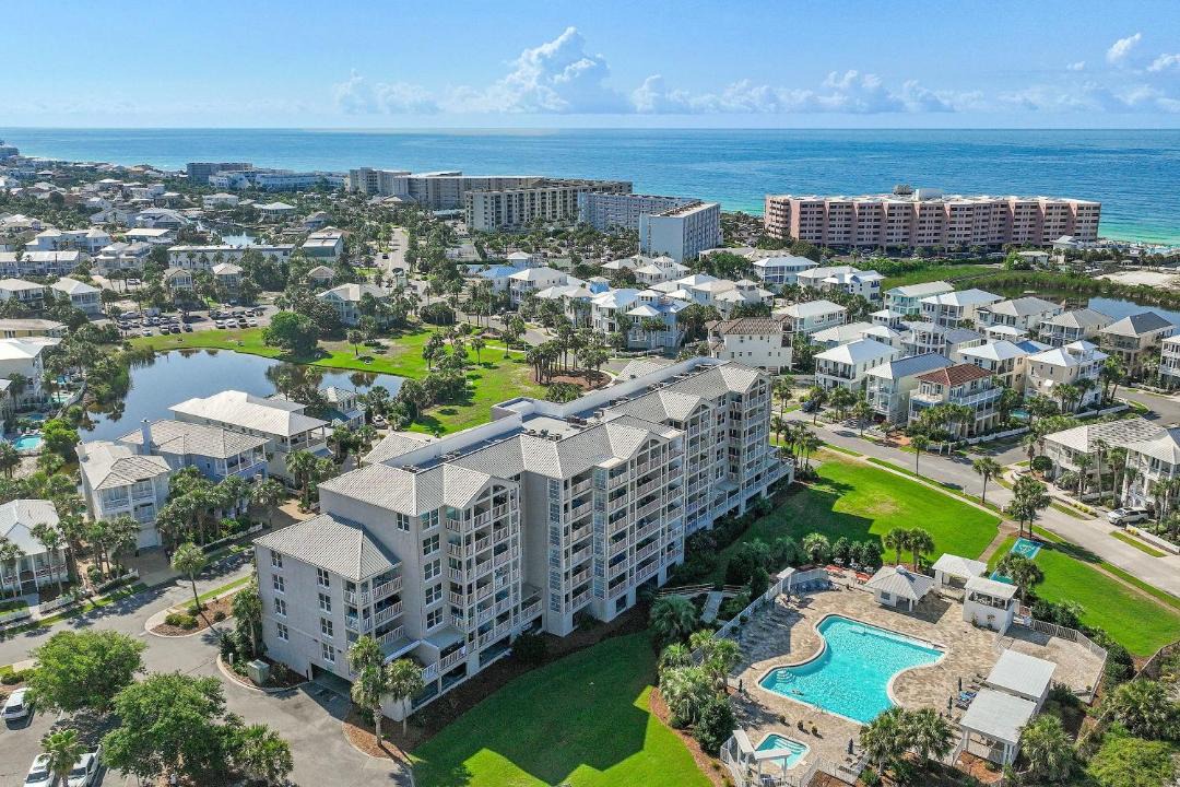 Photo of Others in Holiday Isle