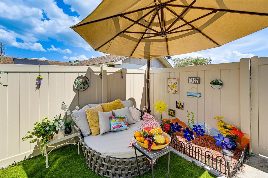 Photo of Patio Balcony in Orchid Lake Village