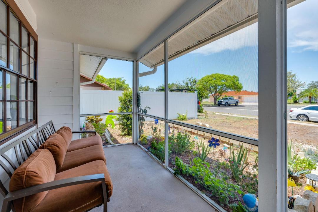 Photo of Patio Balcony in Orchid Lake Village