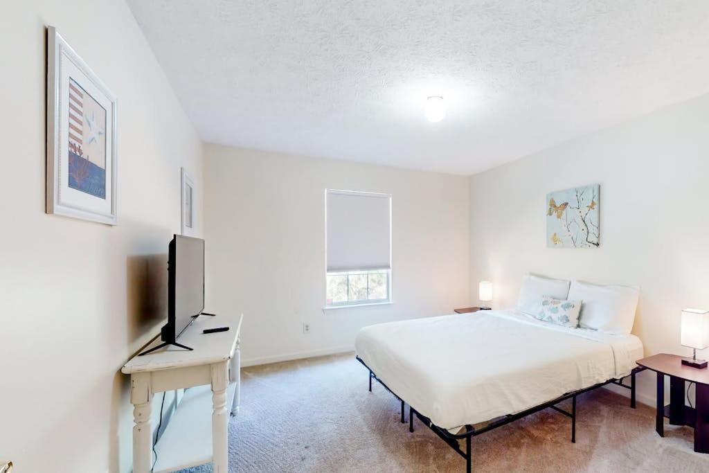 Photo of Bedroom in Thomas Drive