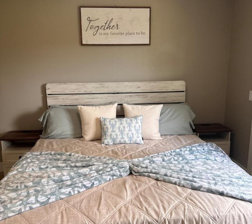 Photo of Bedroom in East Lake Woodlands