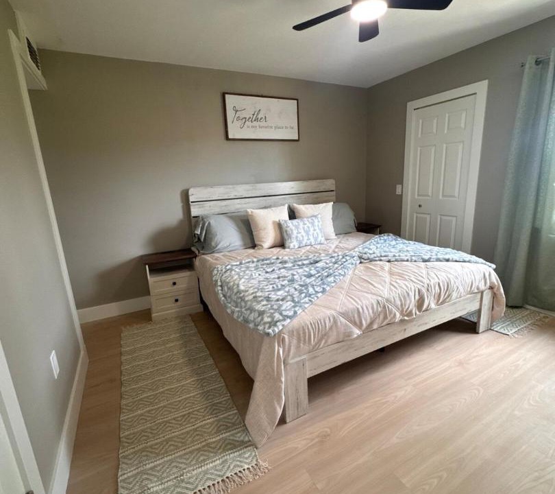 Photo of Bedroom in East Lake Woodlands