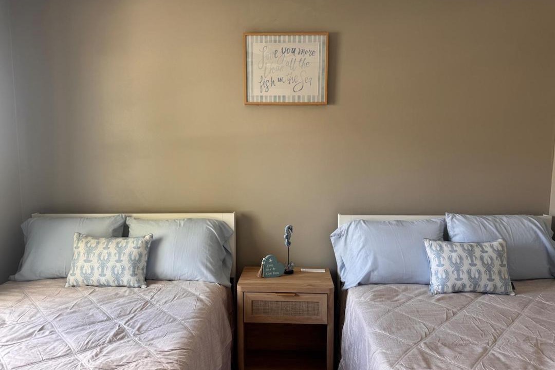 Photo of Bedroom in East Lake Woodlands