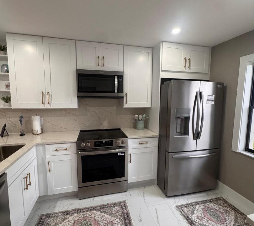 Photo of Kitchen in East Lake Woodlands